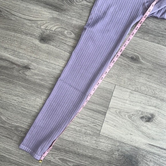 GOOD AMERICAN Seamless Legging Small/Medium Pastel Purple Ribbed Activewear NWT - Picture 12 of 12